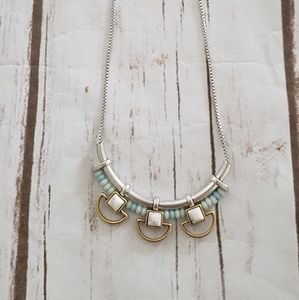 Stella and Dot Necklace